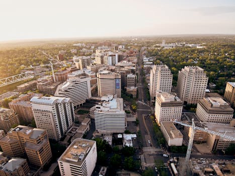 Lansing, MI skyline